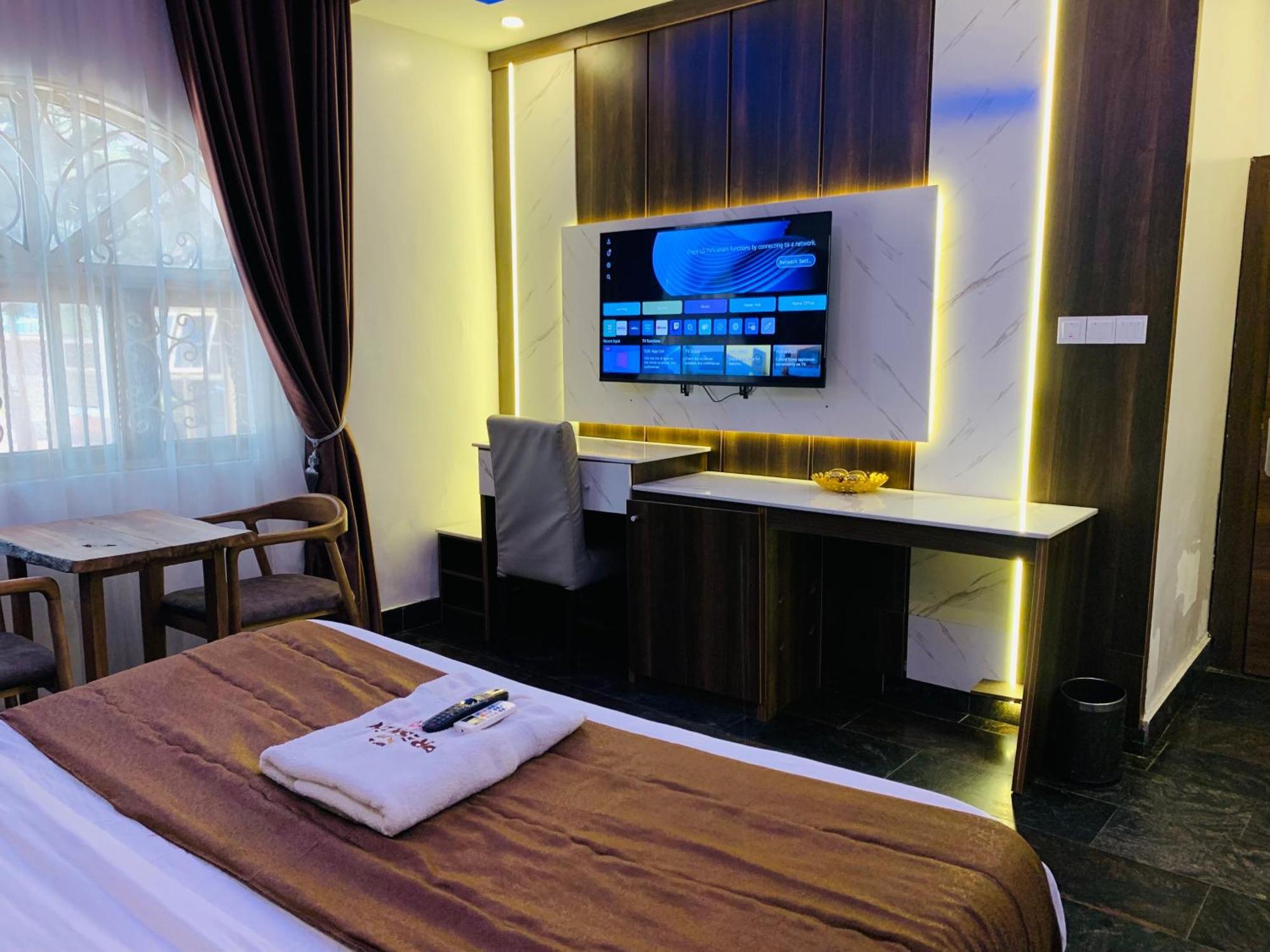 Presken Hotels @ Freedom Way, Леккі Екстер'єр фото
